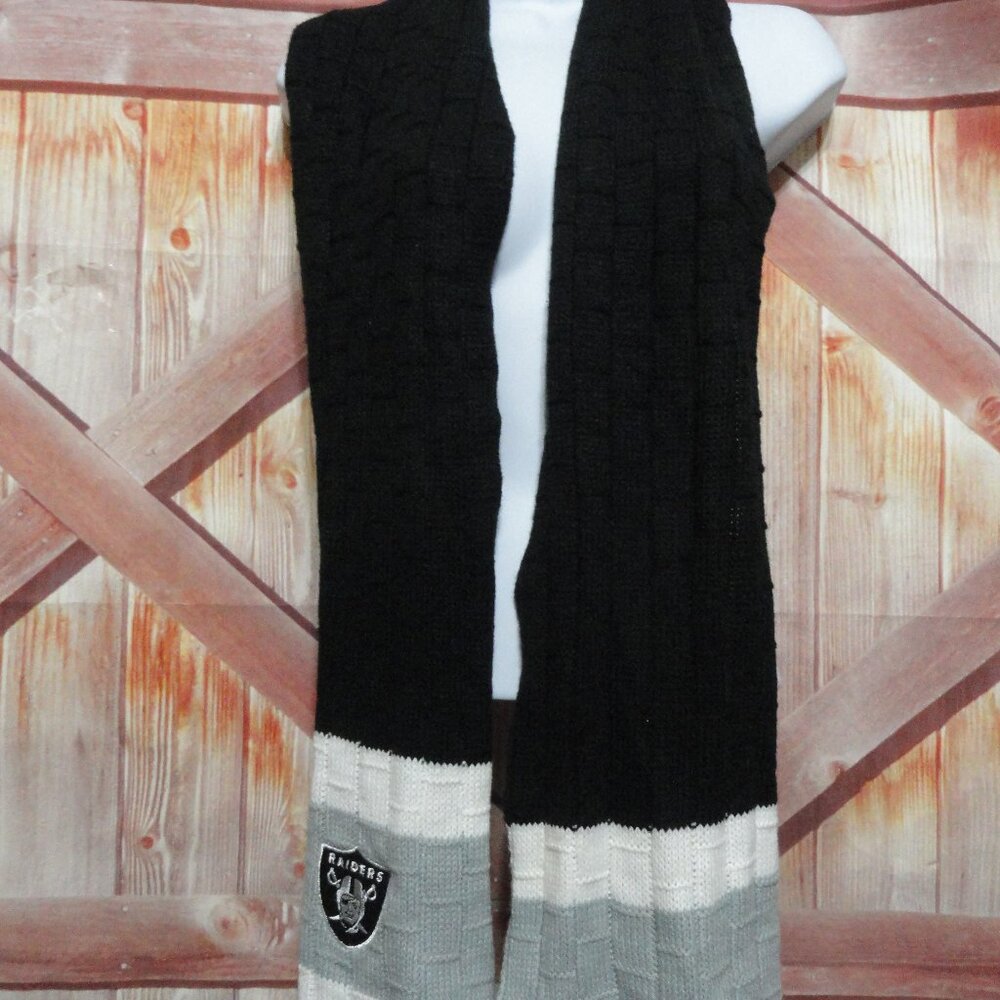 Raiders embroidered scarf, light weight,